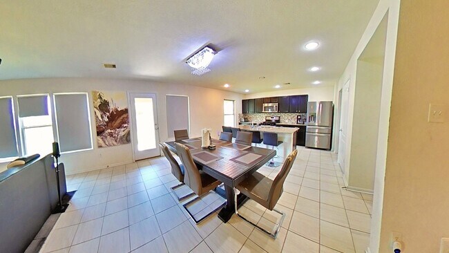 14311 Hickory Stream Ct