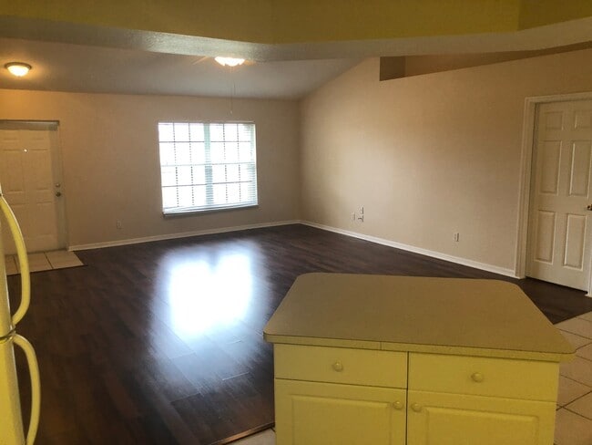 Photo - 2805 NW 5th Pl