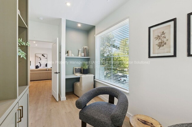 Photo - 1624 NW 17th St Unit 201