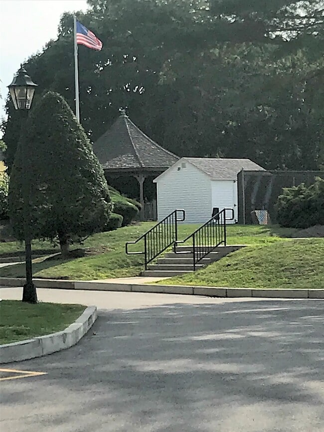 Building Photo - 20 Haverhill St