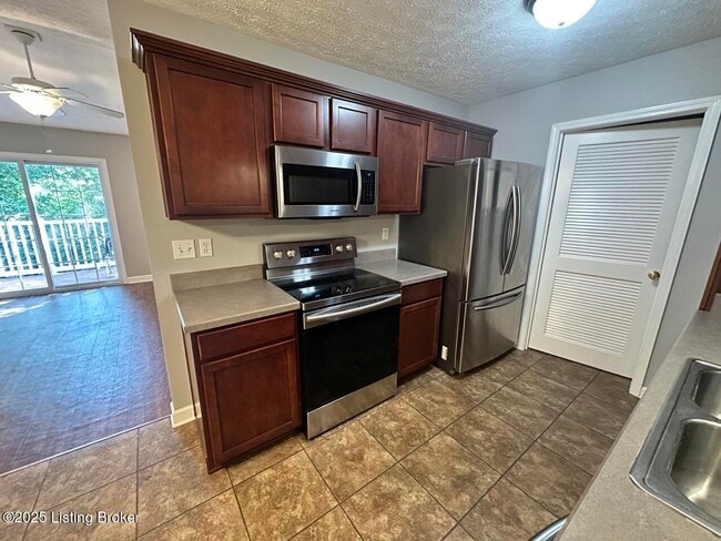 Photo - 12401 Brothers Ave Unit 107