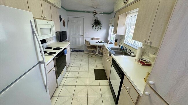 Photo - 17831 SE 96th Ave