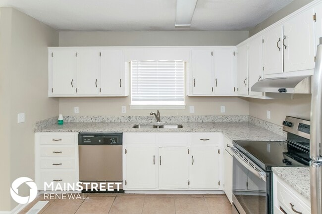 Photo - 320 Willow Glen Ct