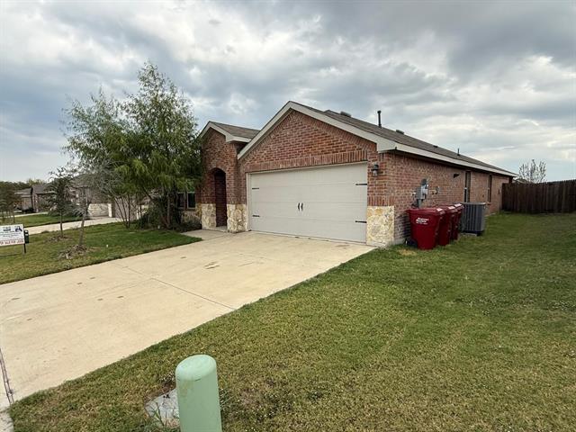 Photo - 2936 Lawson Dr