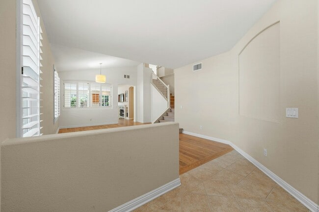 Photo - 1589 Turquoise Dr
