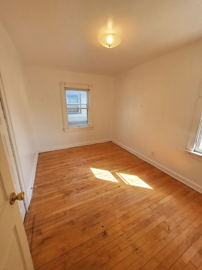 Photo - 3380 N 36th St Unidad 3380A - Upper