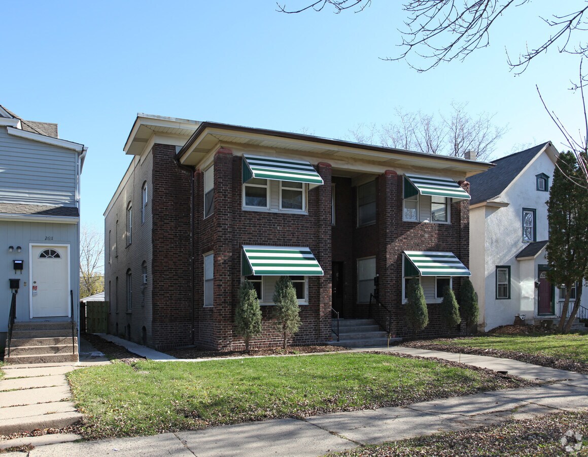 Photo - 2615 Pillsbury Ave S