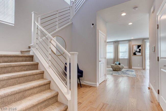 Photo - 8580 Luse St