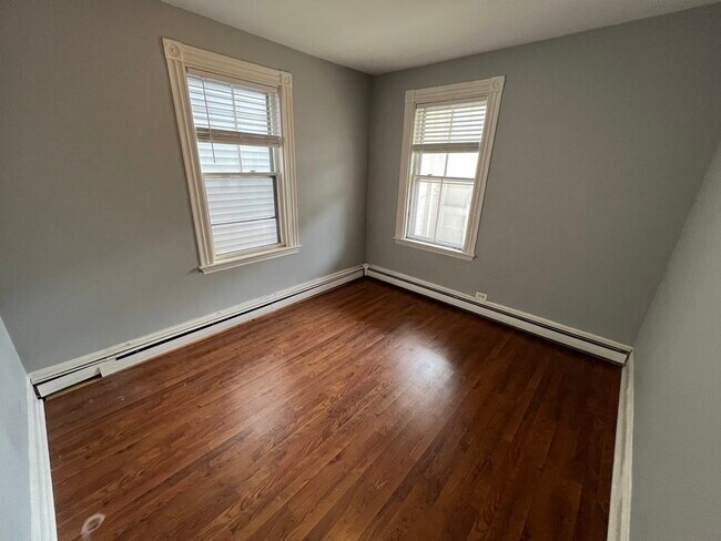 Photo - 24 Washburn St Unidad 2