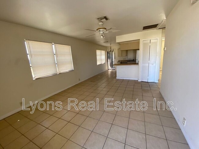 Photo - 801 SE 5th Ave Unit A1