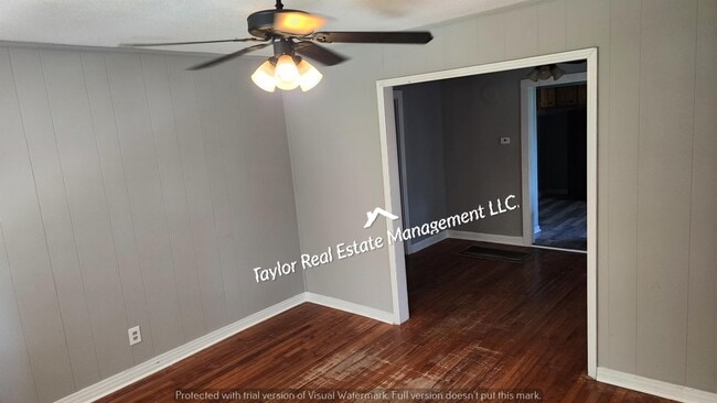 Photo - 205 Button Ave