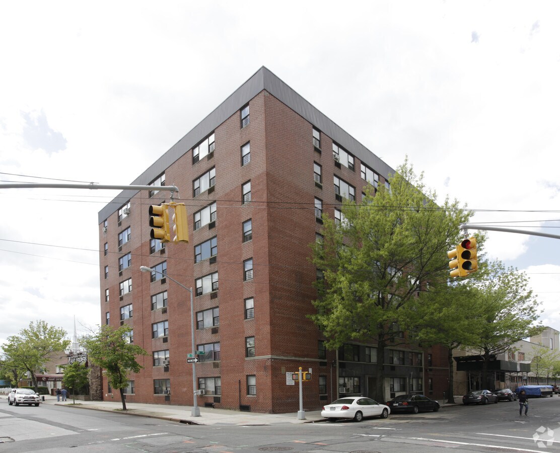 166-40 89th Ave - 166-40 89th Ave Apartments