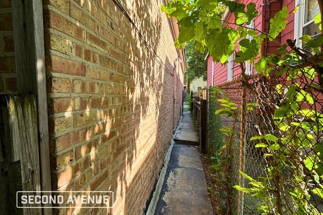 Photo - 8028 S Union Ave