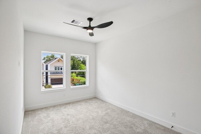 Photo - 6809 Conley St