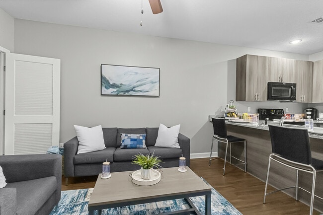 Living Area 2