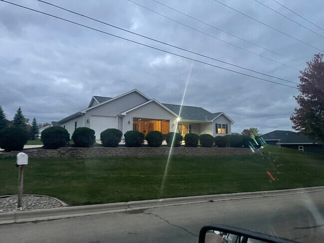 Photo - 5451 North Ave