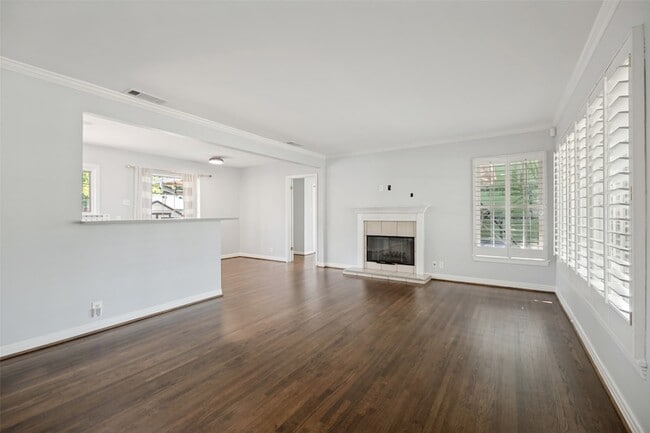 Photo - 4144 Beechwood Ln