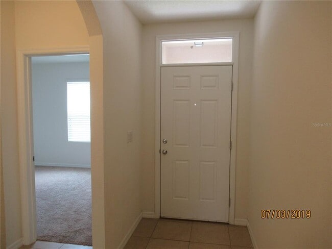 Photo - 3662 Maidencain St