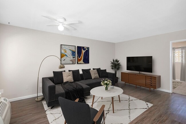 Grossmont Apartments