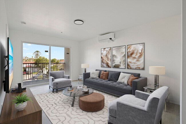 Building Photo - Highland Pacifica Apartments