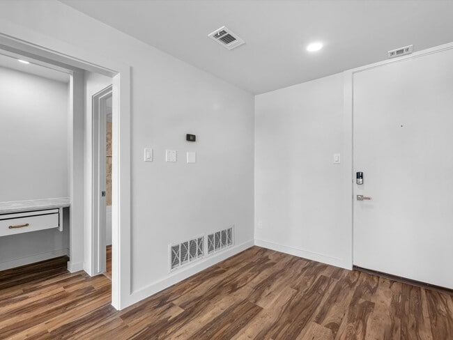 Photo - 3600 Montrose Blvd Unit 1209