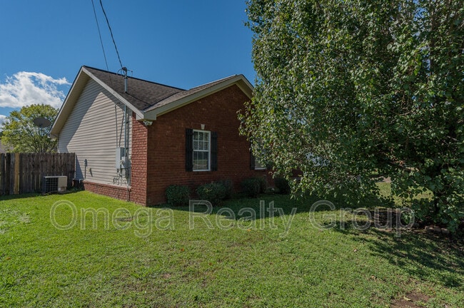 Photo - 18535 Meadow Run Dr