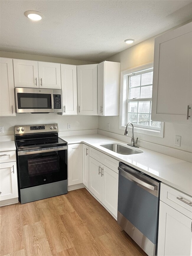 Photo - 1225 N Lee Dr