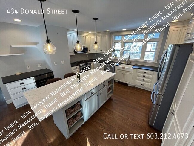 Photo - 434 Donald St