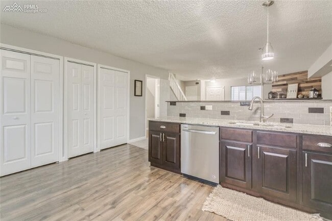 Photo - 1834 Lanka Ln