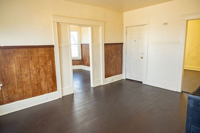 Photo - Dorchester St- Worcester Ma Unit 3