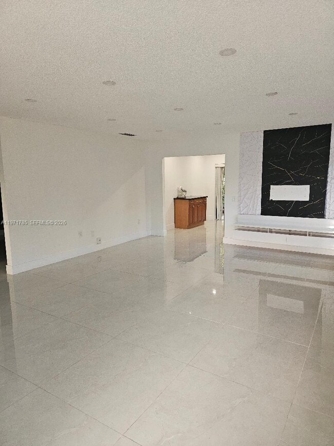 Photo - 20543 SW 92nd Ct Unidad 20543