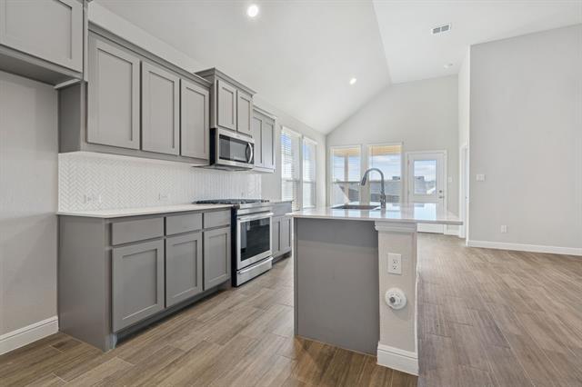 Building Photo - 525 Bighorn Pass