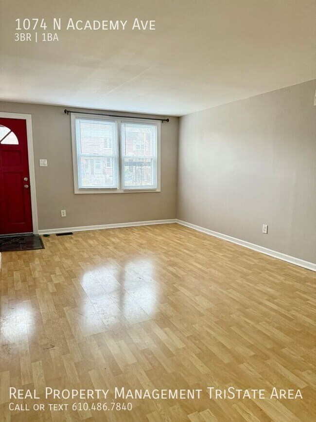 Photo - 1074 N Academy Ave