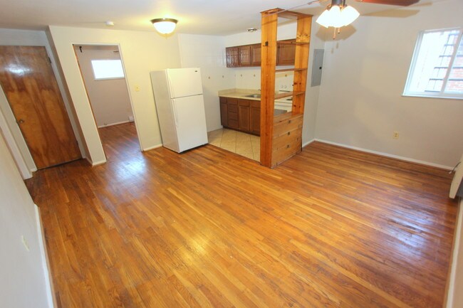 Photo - NEVILLE COMMONS -- 159
