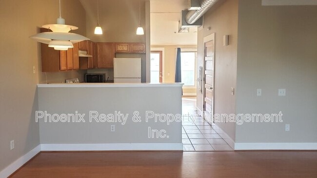 Photo - 3200 Carbon Pl Unit #202