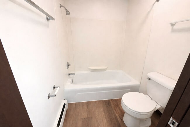 Photo - Freedom Park Apartments