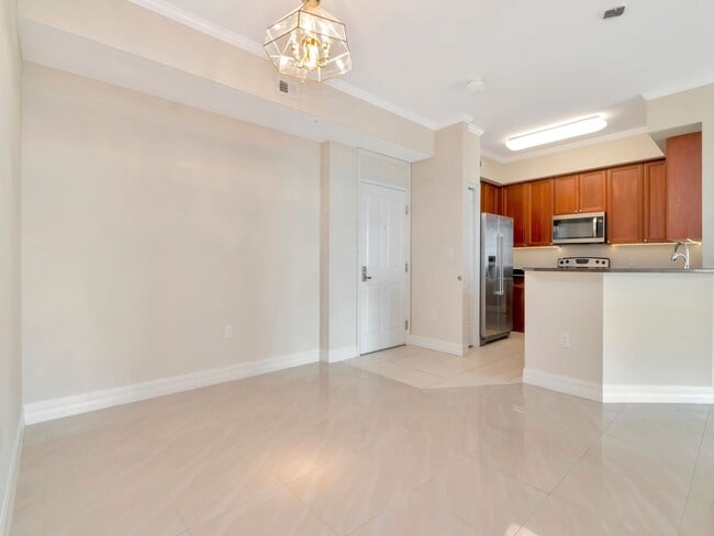 Photo - Waterfront Penthouse Living – Luxury 3 Bedroom / 2 Bath Condo on the Water Unit 916