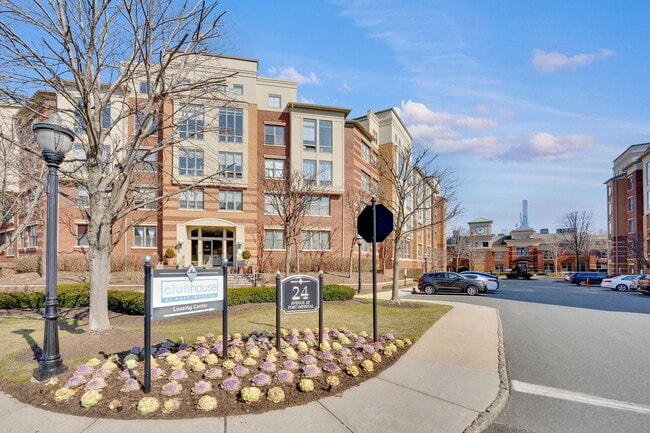 Building Photo - 24 Ave at Port Imperial Unit 217
