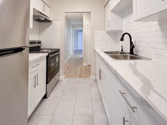 Photo - 199 Charles St Unit 6