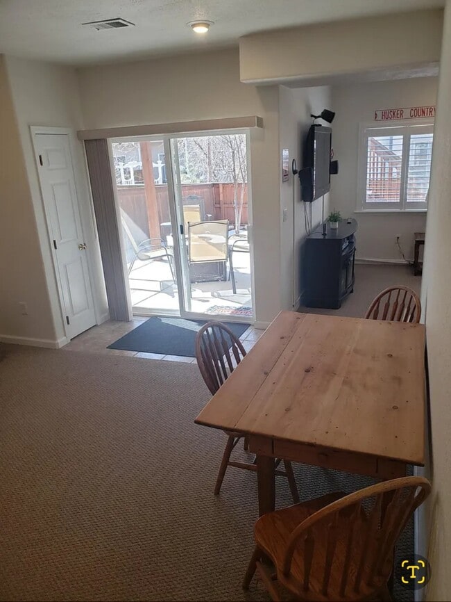 Photo - 1475 Live Oak Rd