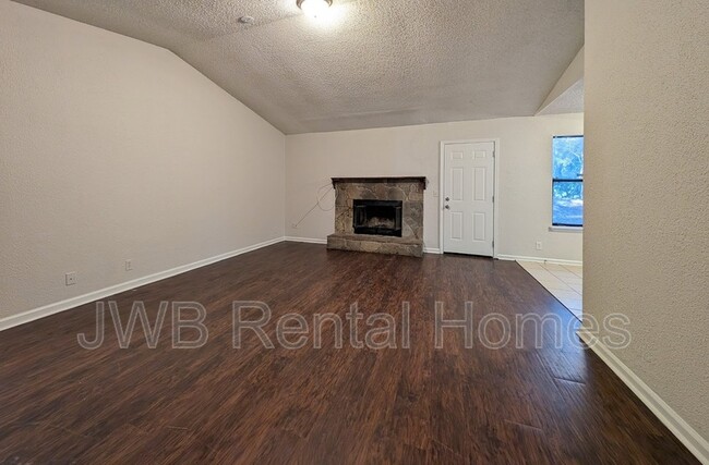 Photo - 4442 Georgetown Dr