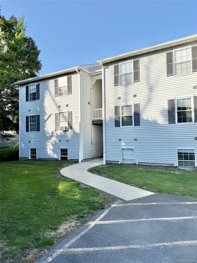 Building Photo - 2 Lexington Hills Rd Unit 7