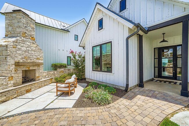 Photo - 19517 Flying J Blvd