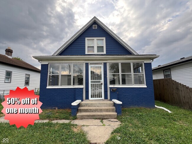 Building Photo - 302 S Randolph St