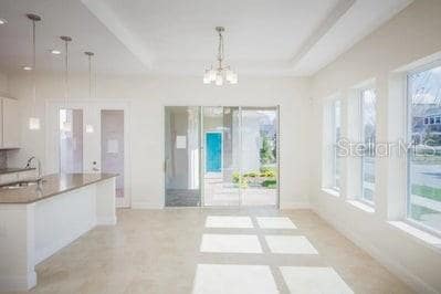 Photo - 10065 Peebles St