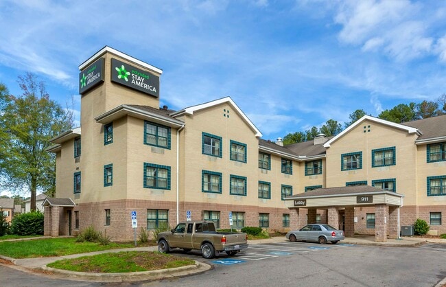 Building Photo - Furnished Studio-Raleigh - North Raleigh Rental