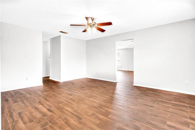 Photo - 6000 Maple Springs Dr