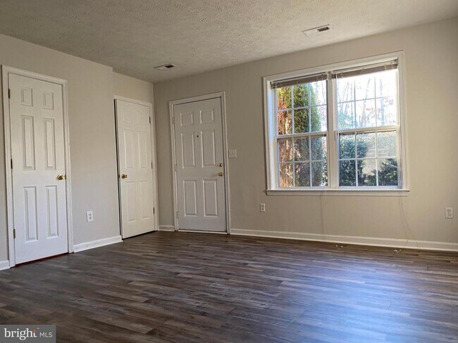 Photo - 9609 Coventry Creek Dr