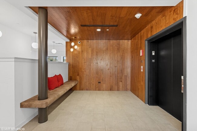 One Fifty Seven Oak Forest