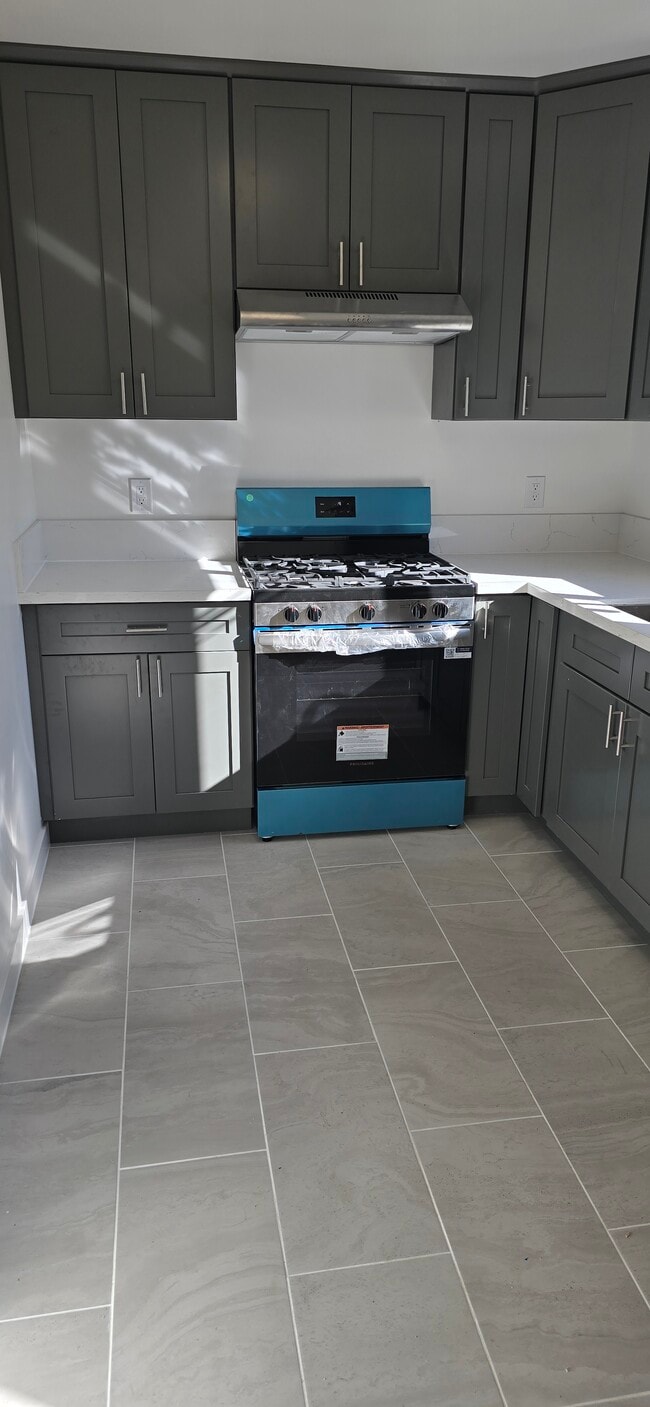 Photo - 1428 E 54th St Unidad #2